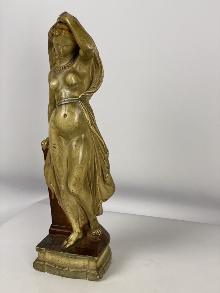 Théodore HEBERT (1829-1913) - Psyché - Sujet en plâtre polychrome patiné représ…