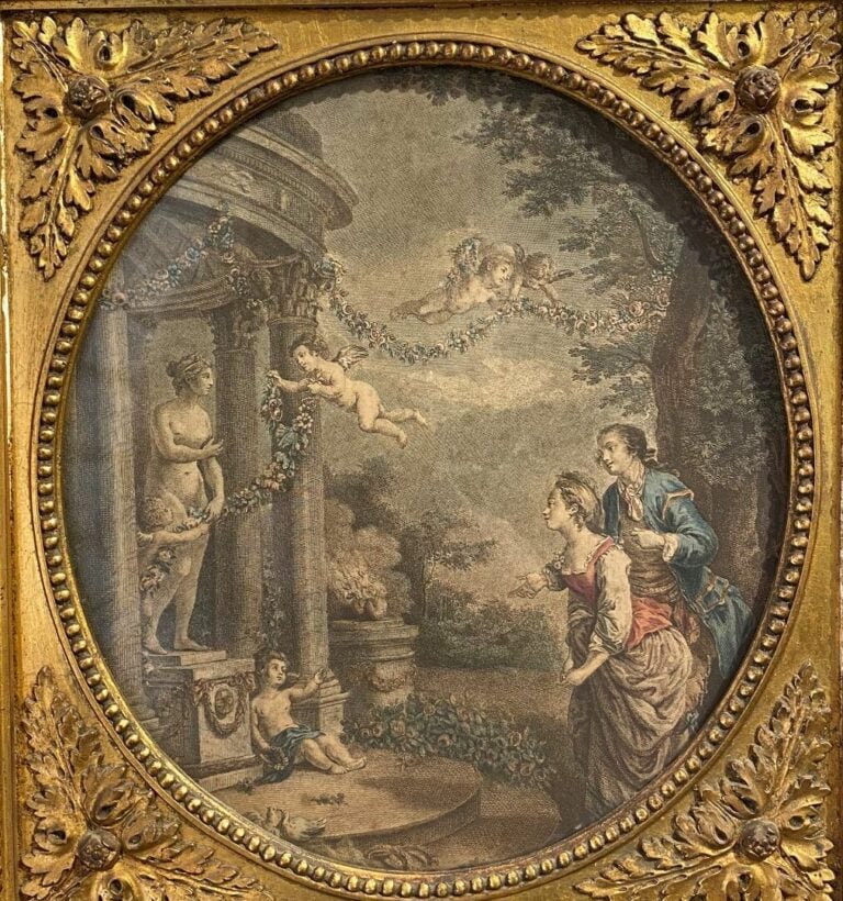 Trumeau rectangulaire en bois et composition doré, la partie supérieure ornée d…
