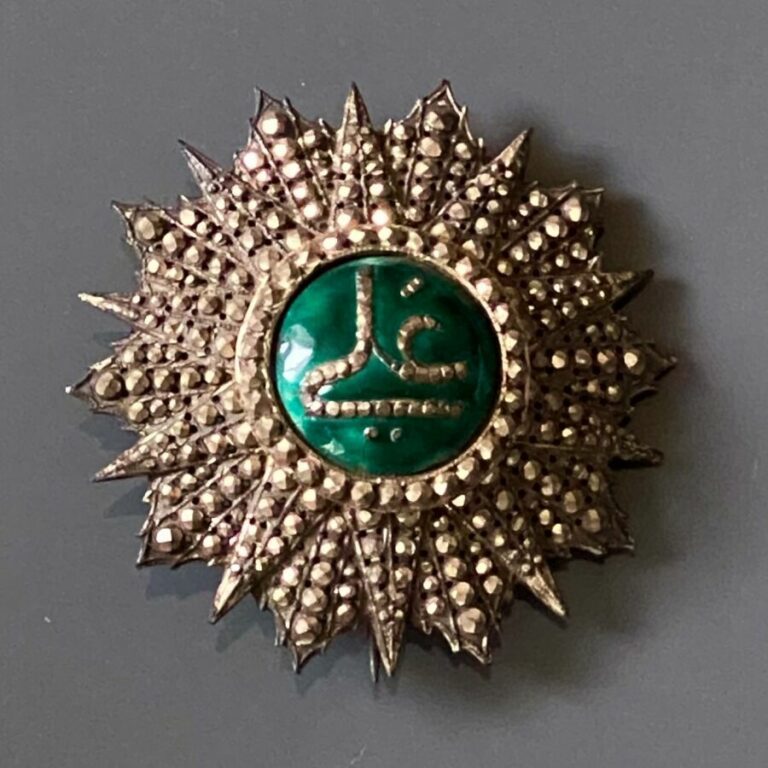 TUNISIE - Ordre du Nichan Al Iftikhar, plaque de grand-croix au chiffre de Ali…