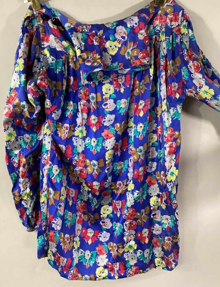 UNGARO - Blouse en soie à motif fleuri