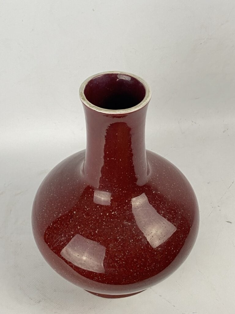 Vase en grès porcelaineux à glaçure dite "sang de boeuf", tianqiuping - Chine -…