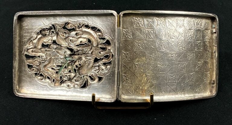 VIETNAM/INDOCHINE - Etui à cigarettes rectangulaire en argent (min. 800) repous…