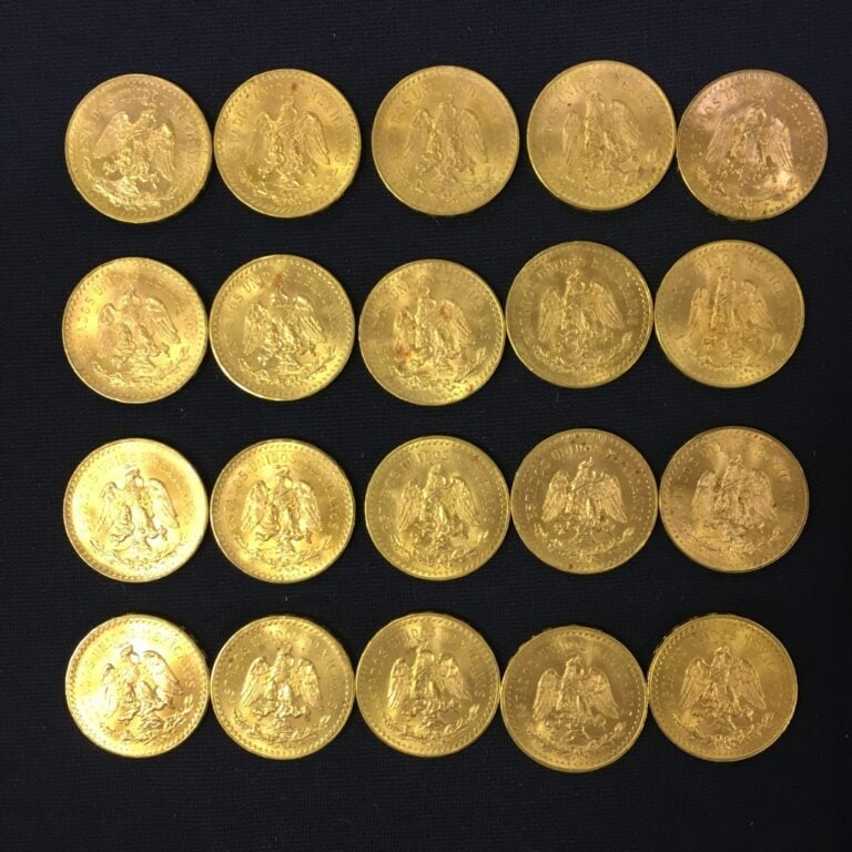 Vingt pièces de 50 pesos or (dix-huit pièces de 1947, une pièce de 1946, une pi…
