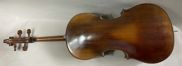 Violoncelle d'étude - Longueur totale : 117 cm - Longueur corps : 70 cm - (mauv…