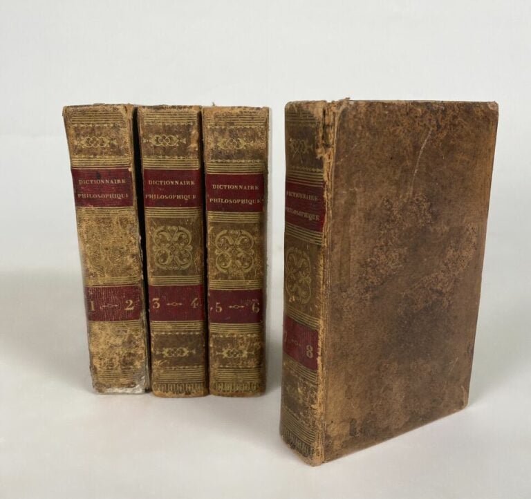 Voltaire - Dictionnaire Philosophique - Paris, édition stéréotype, 1816 - 8 tom…