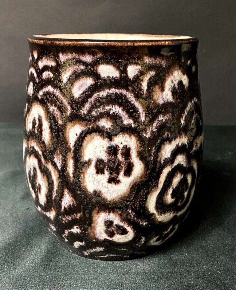WALTER d'après PATOU - Manufacture Nationale de Sèvres - Vase balustre en grès…