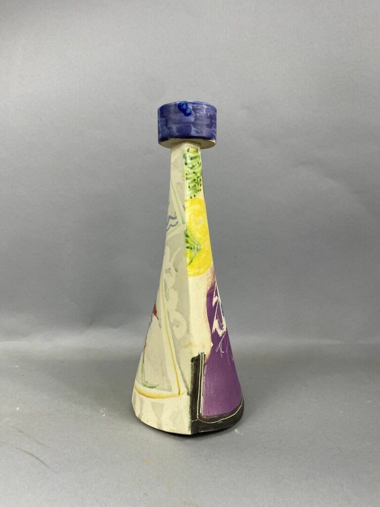 Gilbert PORTANIER (1926) - Vase de forme en céramique émaillée polychrome - Sig…