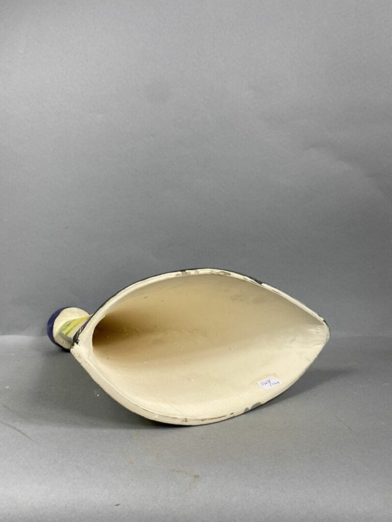 Gilbert PORTANIER (1926) - Vase de forme en céramique émaillée polychrome - Sig…
