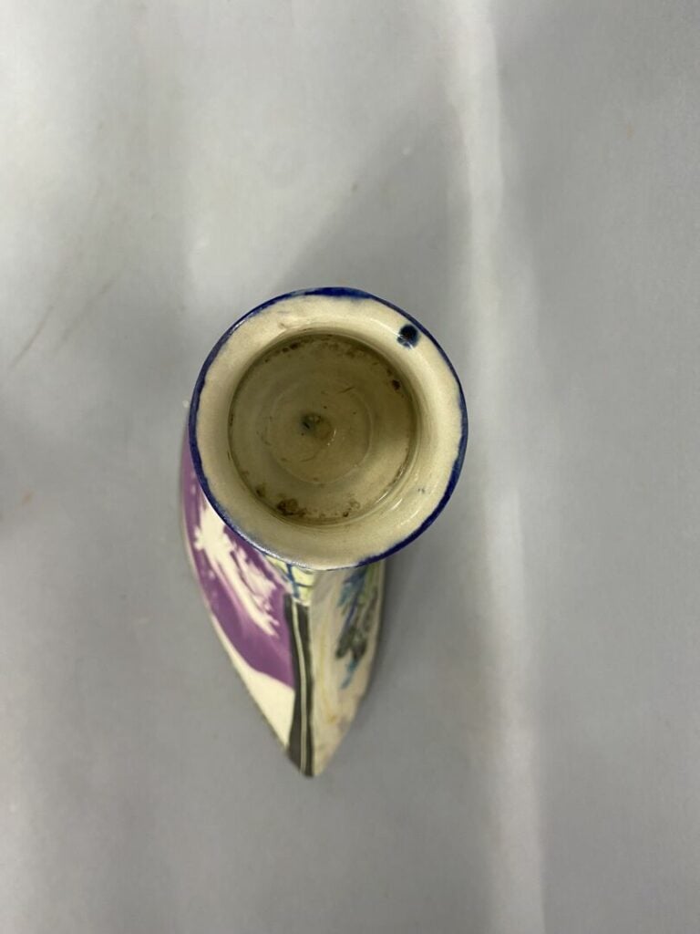 Gilbert PORTANIER (1926) - Vase de forme en céramique émaillée polychrome - Sig…