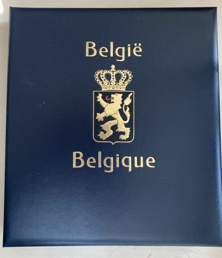 Belgique - Dans 2 albums Davos, collection récentes très soignée des timbres po…