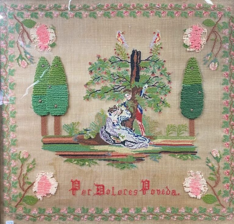 Deux broderies à décor de personnages dans un environnement floral - 56 x 59 cm…