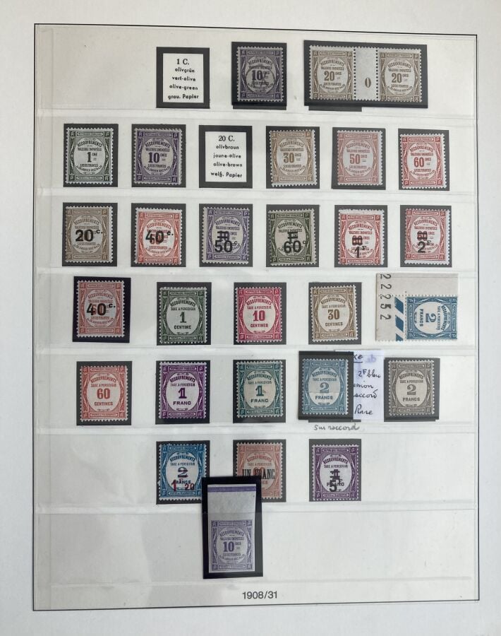 France - Une collection de France de 1938 à 1945, plus poste aérienne dont n°1…