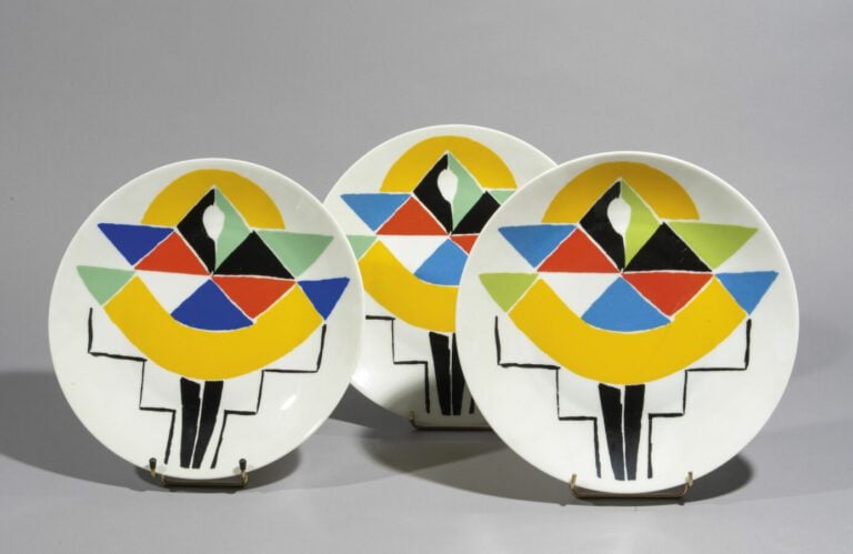 Sonia DELAUNAY (1885-1979) - Carnaval - Ensemble de 4 assiettes en porcelaine d…