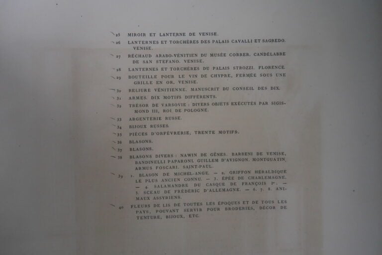 COLLINOT (E.) BEAUMONT (A. de) : - Ornements vénitiens, hindous, russes, etc ..…