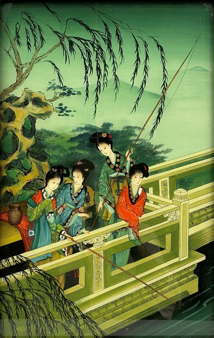 Chine, - Paire de peintures fixées sous verre représentant des jeunes femmes pé…