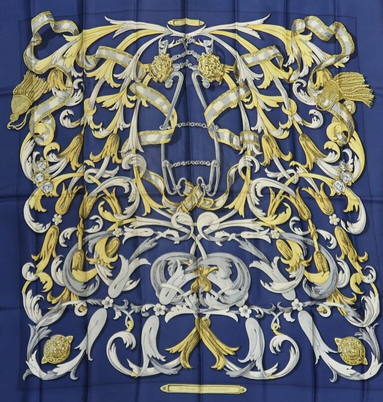 HERMES Paris - "Le mors : A La conétable" - Carré en twill de soie à décor impr…