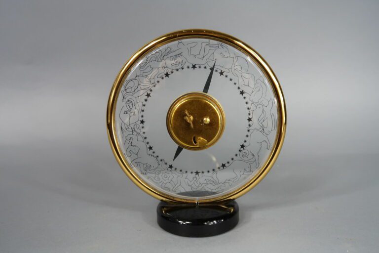 JAEGER-LECOULTRE - Pendulette de bureau Zodiac 8 jours de forme disque en verre…