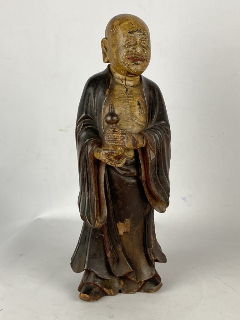 Japon, XIXe siècle - Sujet en bois polychome figurant un moine - H : 37.5 cm -…