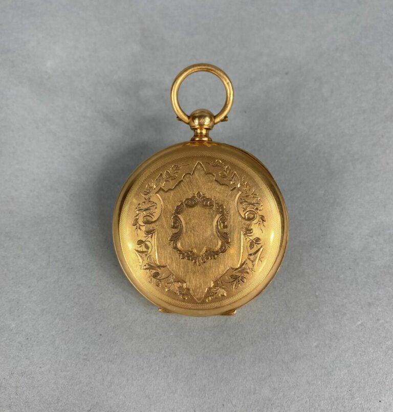 Montre de gousset en or jaune (750), boîtier à décor de cartouche non chiffré d…