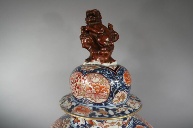 SAMSON - Fin XIXe siècle - Importante potiche couverte en porcelaine décorée en…