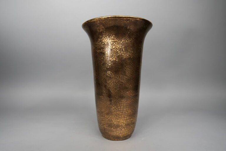Grand vase à bord évasé en céramique lustrée imitant la coquille d'oeuf - H : 3…
