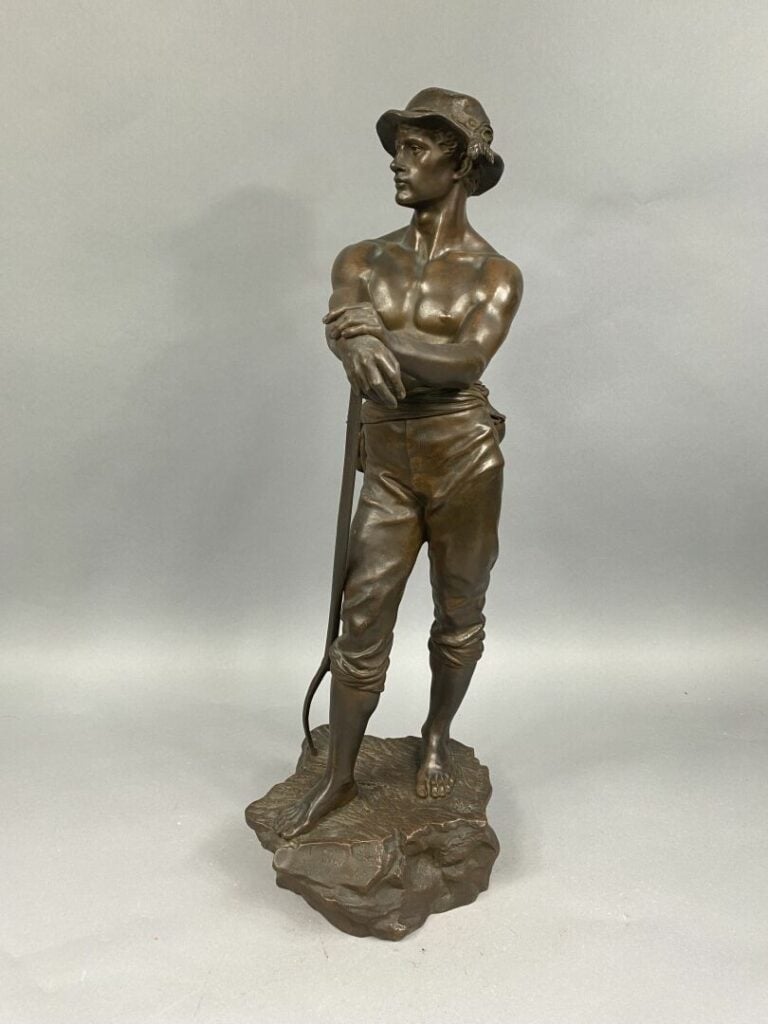 Ch. LEVY (XIXe-XXe) - Le faneur - Epreuve en bronze à patine brune - Signée sur…