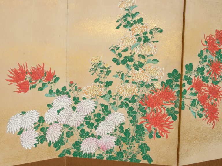 Grand paravent byôbu (séparateur de pièce) à six panneaux avec une peinture con…