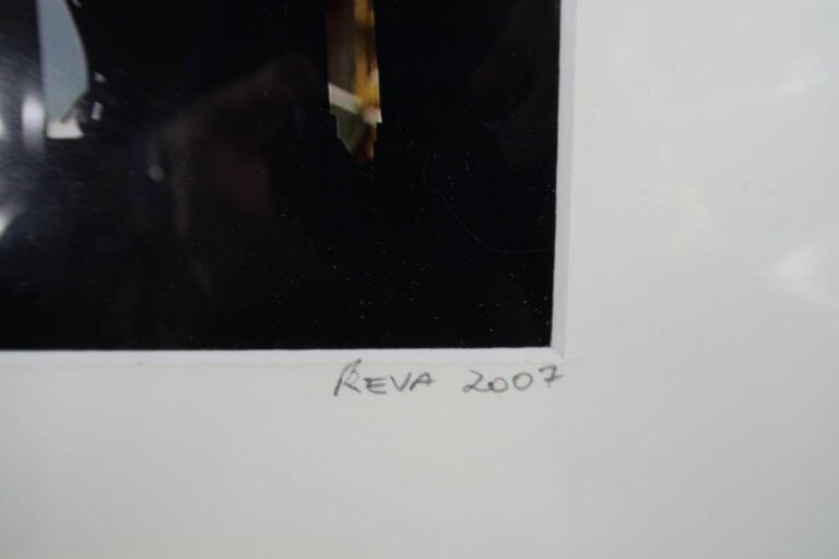 REVA (XXe siècle) - Sans titre - Photographie - Signée en bas à droite et datée…