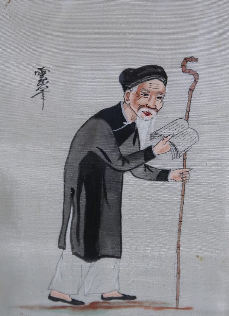 Lot de deux tissus peints à décor de personnage asiatique - Dim (à vue) : 24 x…