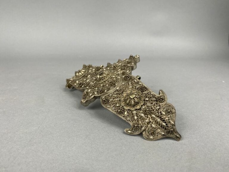 Russie - Boucle de ceinture causasienne en argent 84 zolotniks (875 millièmes)…