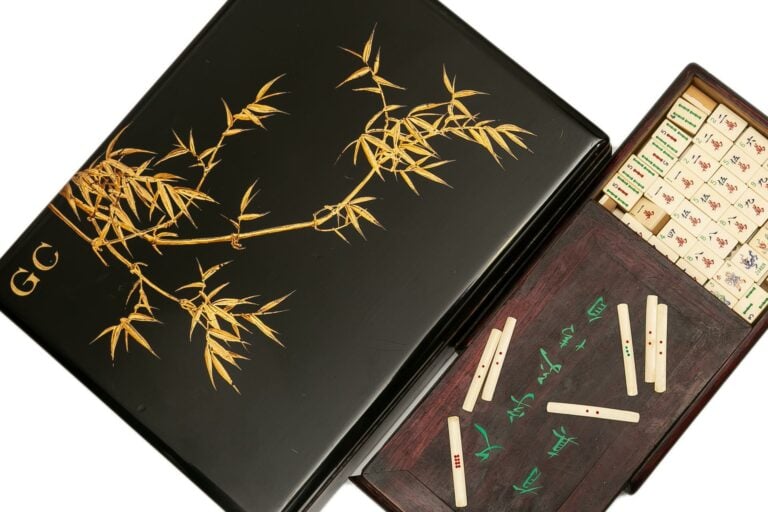 [VENDU VENTE 18 DEC 20 PARIS] LOT DE DEUX (2) JEUX DE MAHJONG - Vietnam / Indoc…