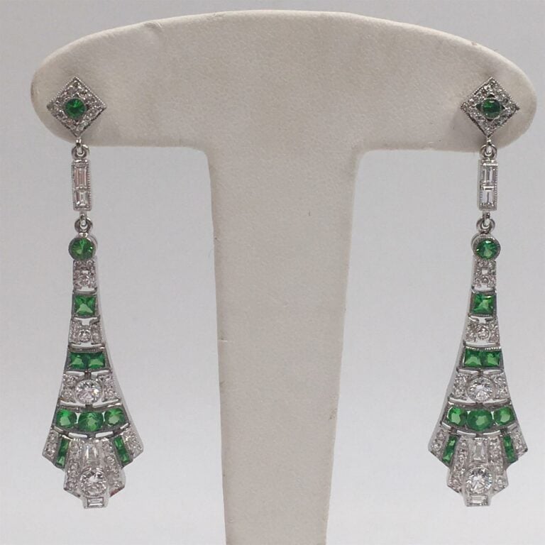 DIAFINI - Paire de PENDANTS D'OREILLES " cravates " en or gris (750 millièmes)…