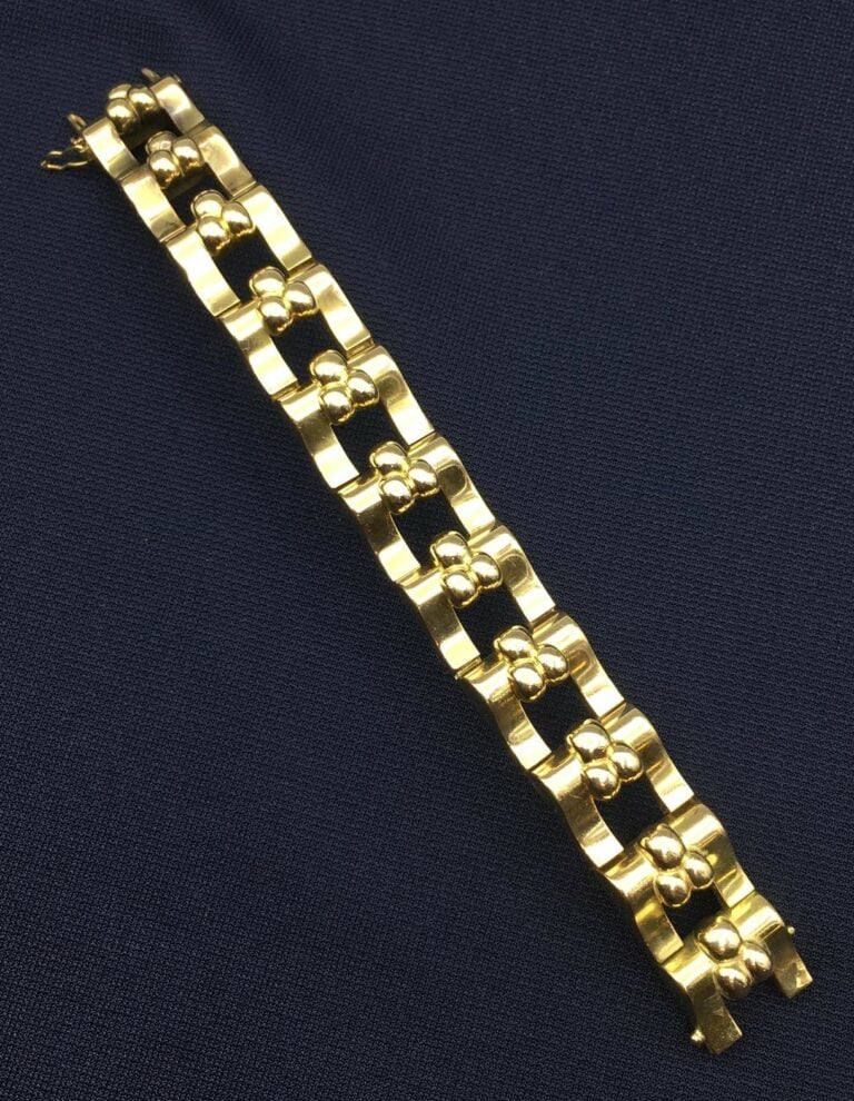 Bracelet tank en or jaune 750 millièmes. - Poids: 75,5 g.