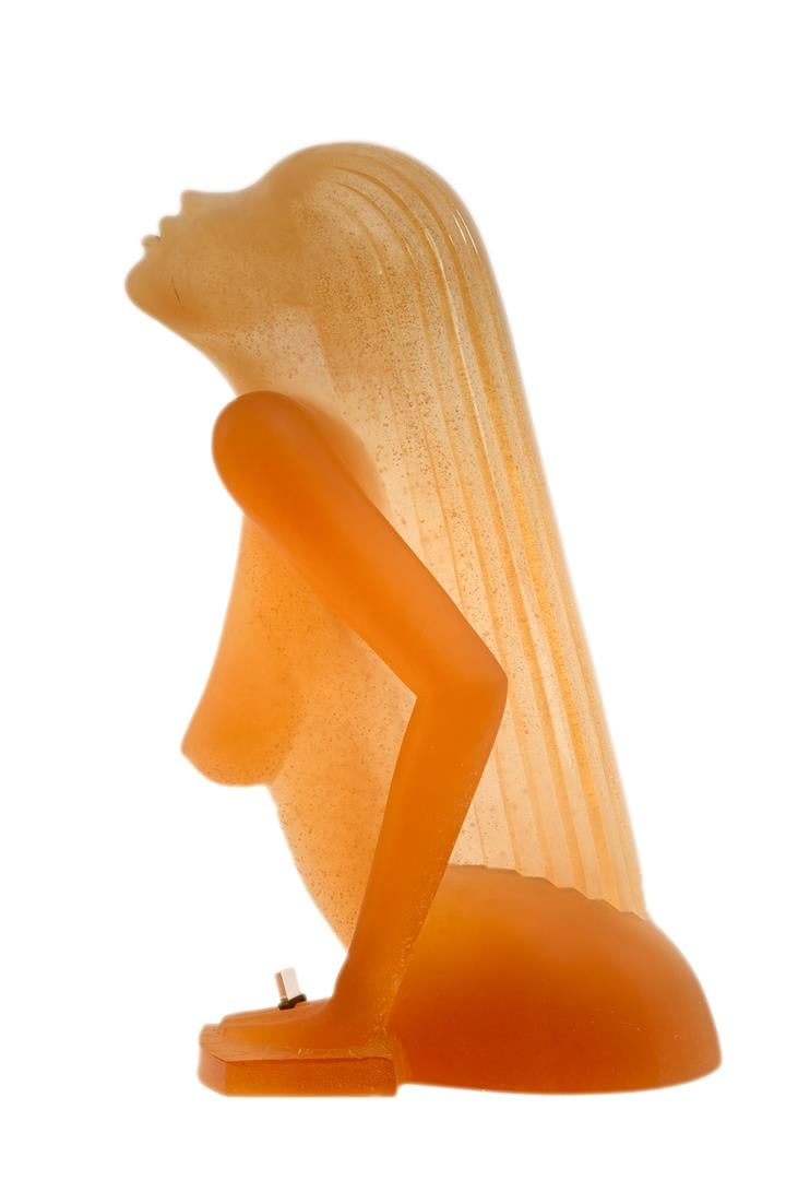 DAN BAILEY (né en 1947) et DAUM FRANCE. - Femme à la bague sortant du bain - Sc…