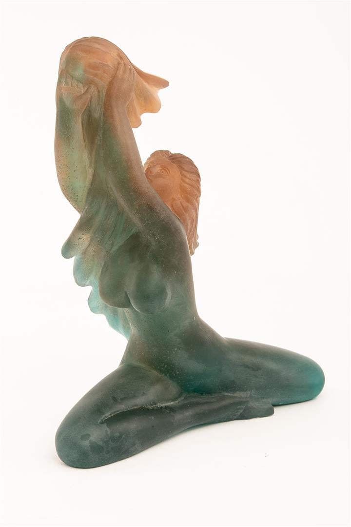 DAUM FRANCE et André DELUOL (1909-2003). - Femme au drapé - Sculpture en pâte d…