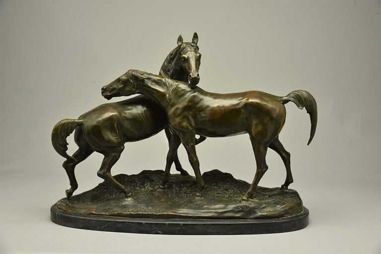 Pierre-Jules MENE (1810-1879). - L'accolade - Sculpture en bronze à patine brun…