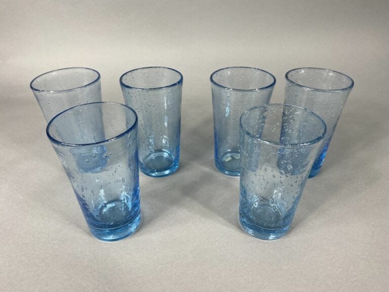 BIOT - Ensemble de six verres à eau, un pichet, quatre bols, un saladier et un…