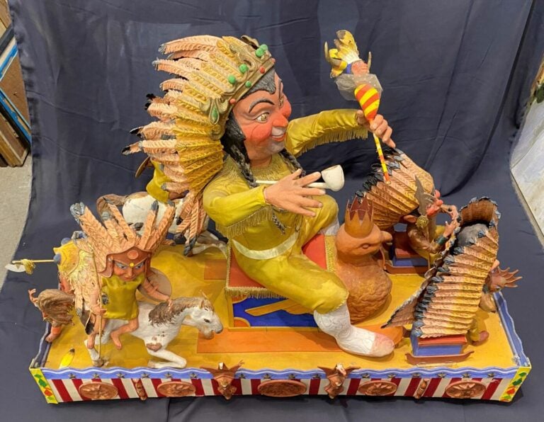 Jean-Pierre TERNENGO - Maquette de char de Carnaval en papier mâché peint polyc…