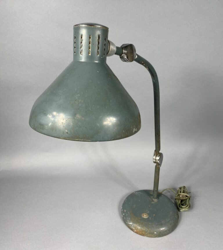 Dans le goût d'Alfred MULLER (1946) - Lampe de table articulée à un bras se dép…