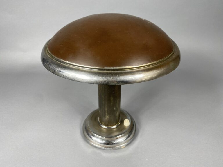 George HALAIS (XIX-XXe), édité par ELOCTRA - Lampe-champignon en cuivre laqué m…