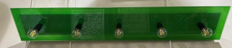 Applique de forme rectangulaire à cinq lumières en verre teinté vert - Travail…