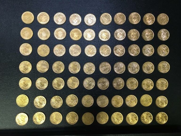Lot de 70 pièces de 20 francs or suisse