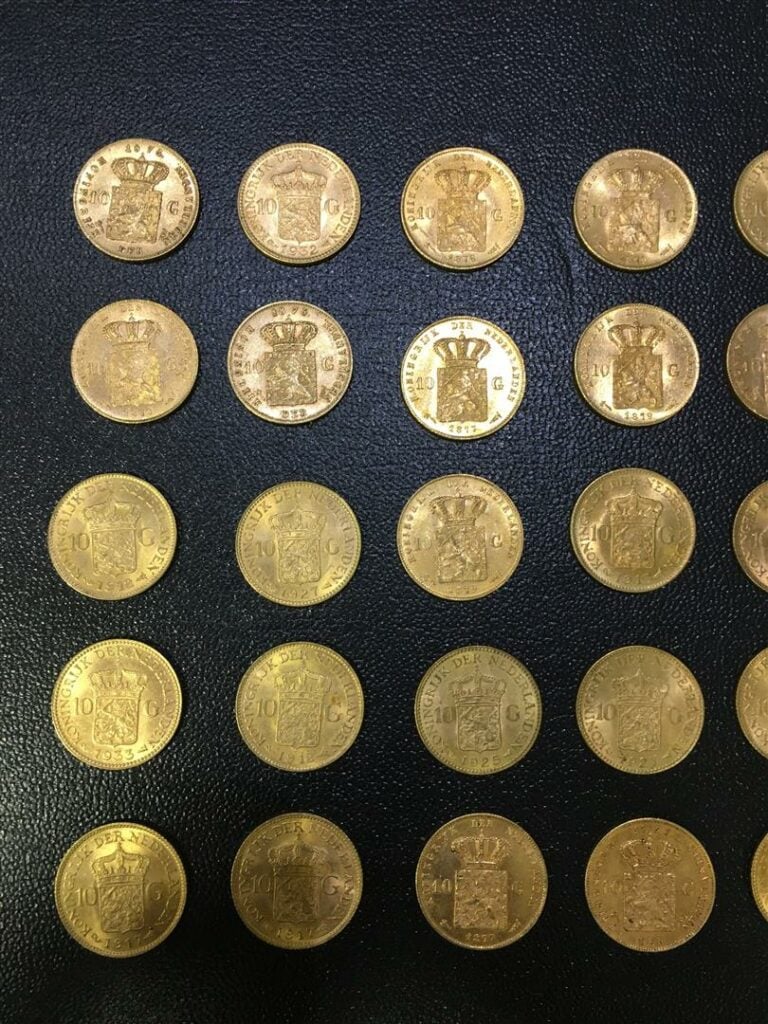 Lot de 40 florins hollandais or