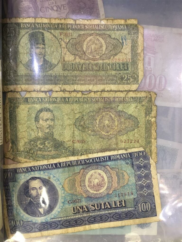 Lot de billets de banque français et étrangers, époques diverses