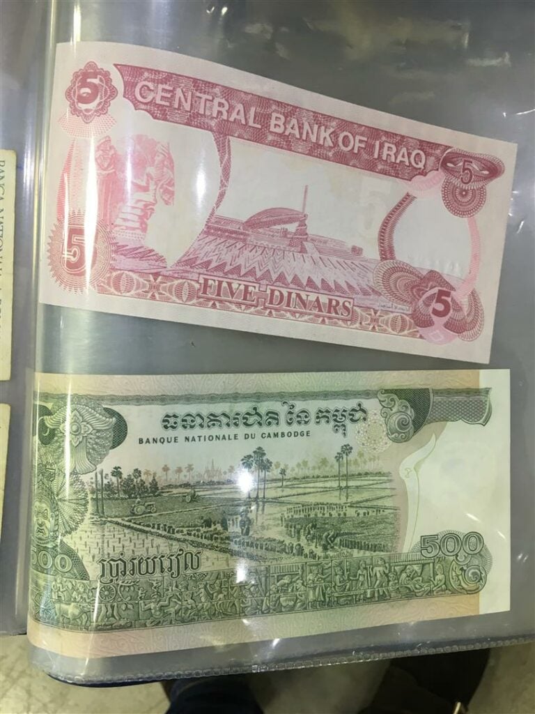 Lot de billets de banque français et étrangers, époques diverses