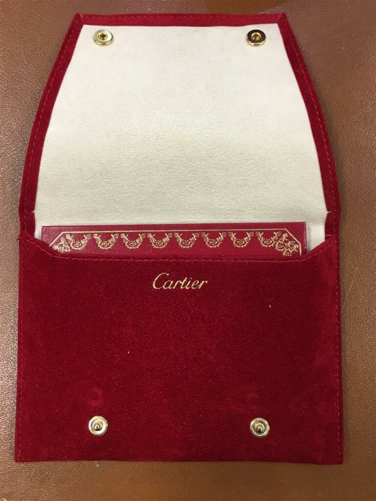 CARTIER. - Montre-bracelet de dame modèle "Santos" de forme octogonale, boitier…
