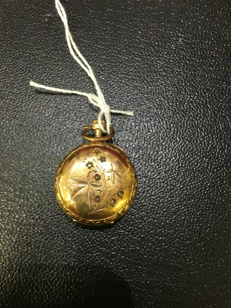 Petite montre de gousset en or jaune - Poids brut: 15,85 grammes