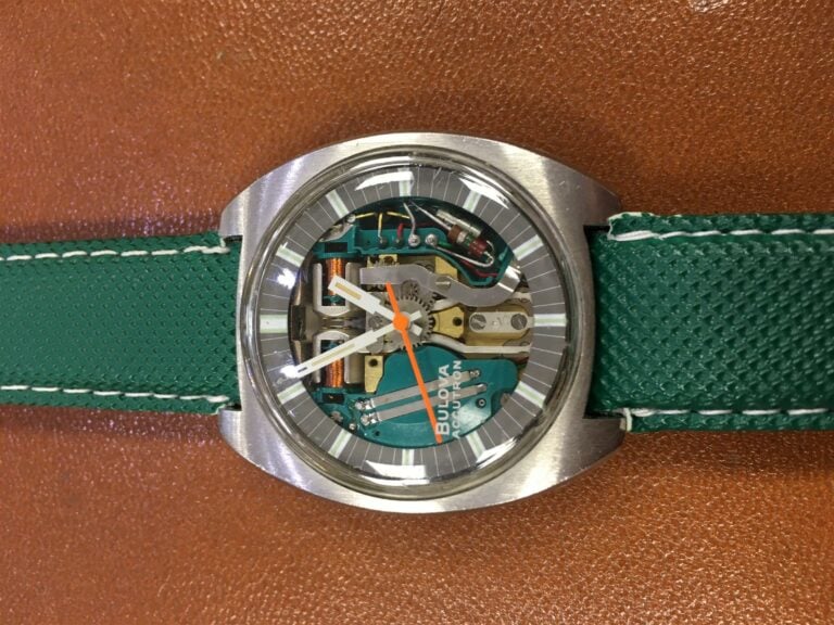 BULOVA. - Montre-bracelet d'homme modèle Accutron Space View, boitier en acier,…