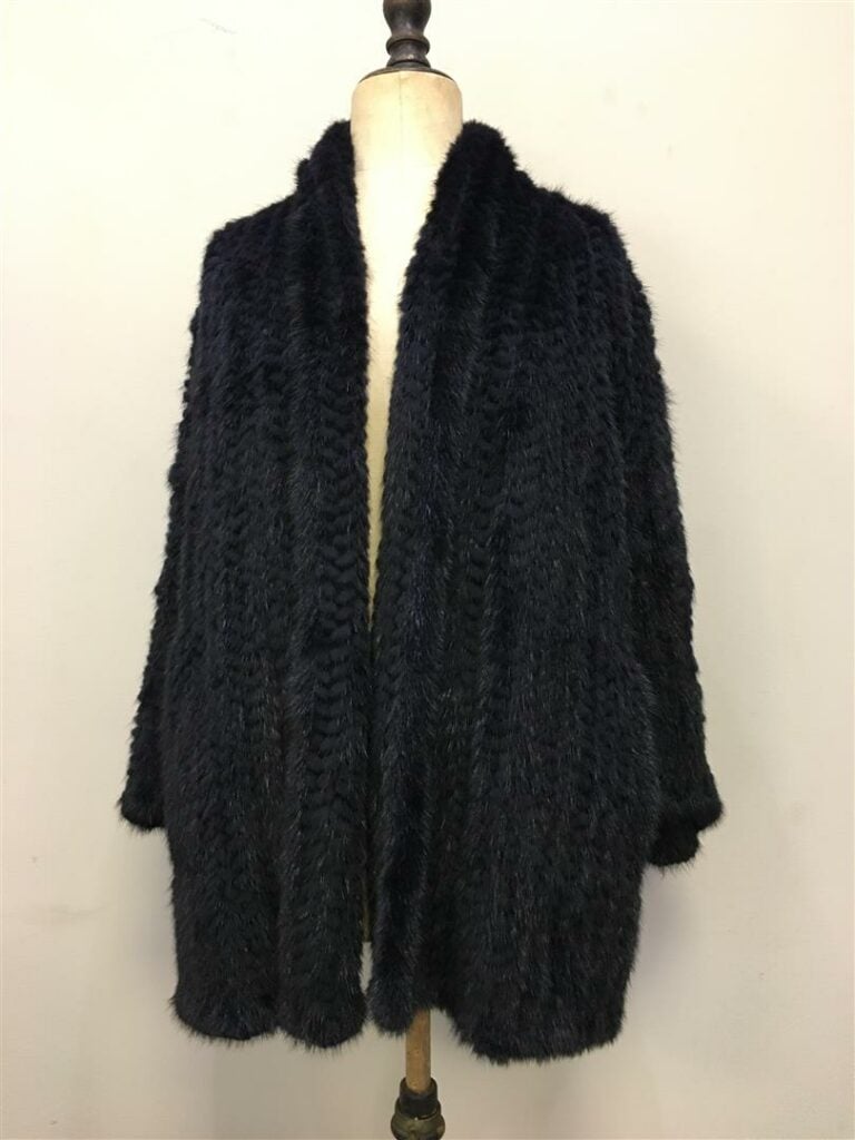 LANVIN. - Veste noire en laine et alpaga, taille M.