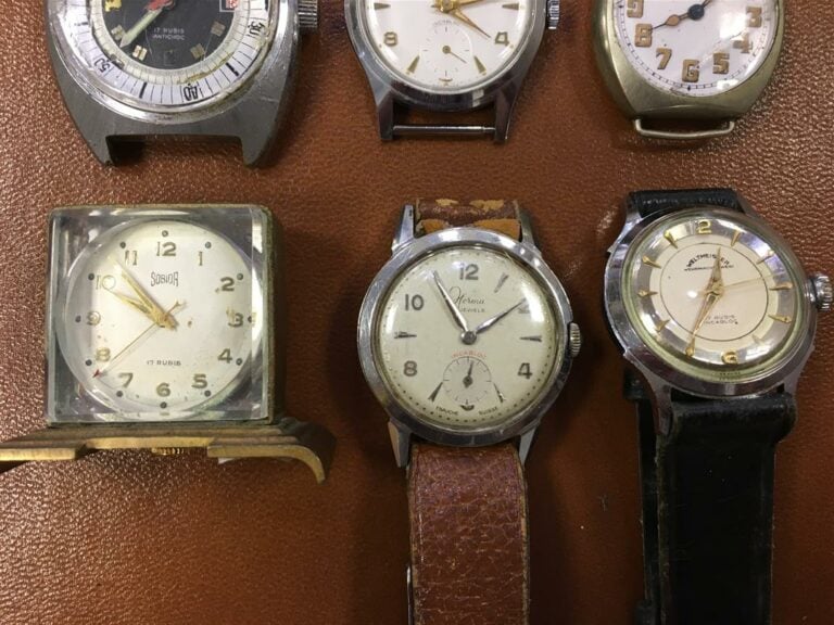 Lot de neuf montres, MORTIMA, ELITIC, DIAMANT, SOBIOR, HERMA, WELTMEISTER, ANTI…